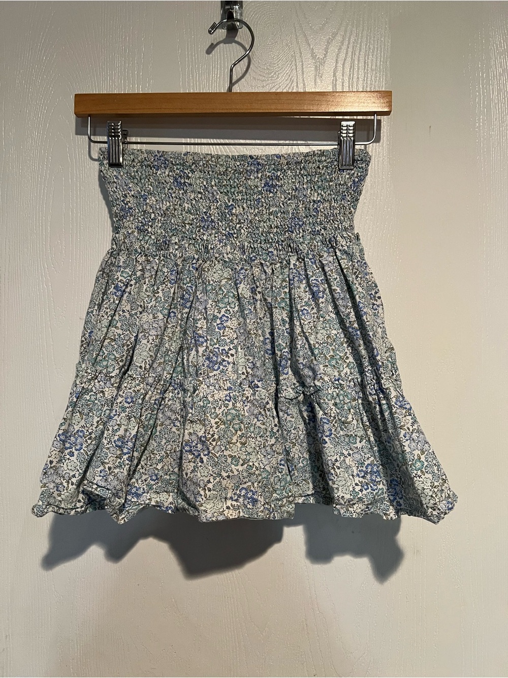 J. Marie Cottage Core Blue Floral Smocked Waist Skirt Size Small